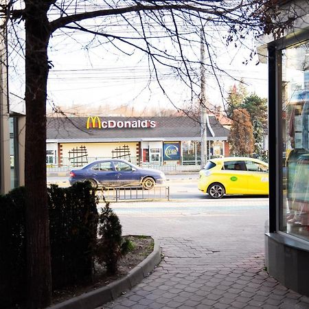 Ultracentral Golden Apartament 1 Suceava Exterior foto